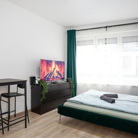 New Tranquil Apartments With Free Parking Budapeste Exterior foto